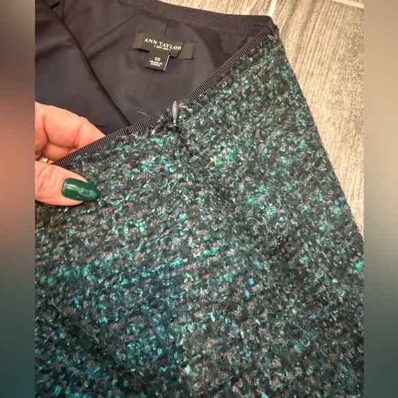 Ann Taylor green tweed skirt size 12 - Picture 4 of 5